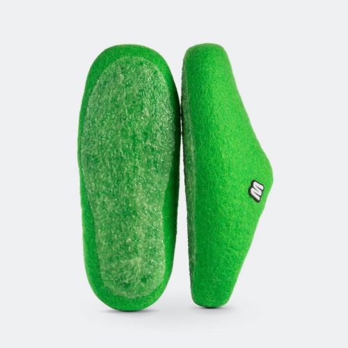 green-felt-slippers-woolig-handmade