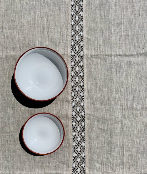 linen-lace-tablecloth