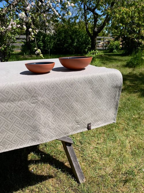 linen_tablecloth_pattern