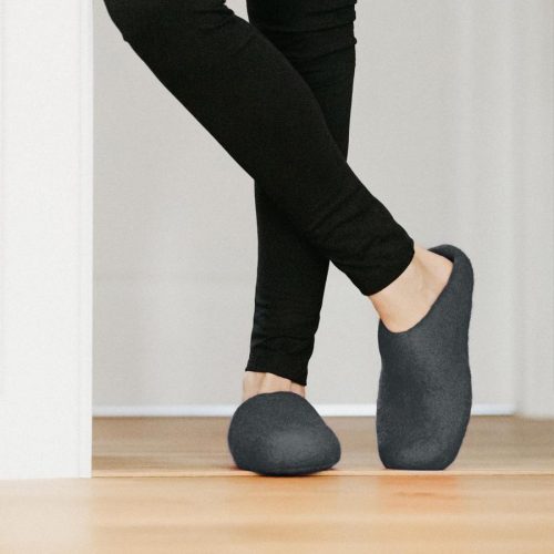 woolig-felt-slippers-grey