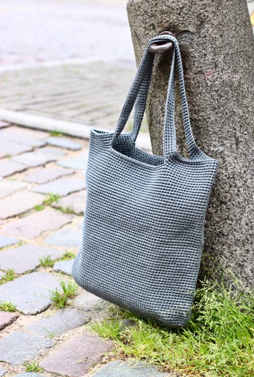 linen_tote_concrete